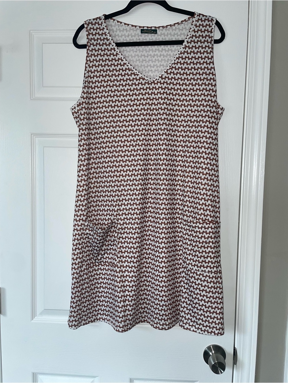 Sleeveless V-Neck Mini Dress in Brown & White - Casual Everyday Dress